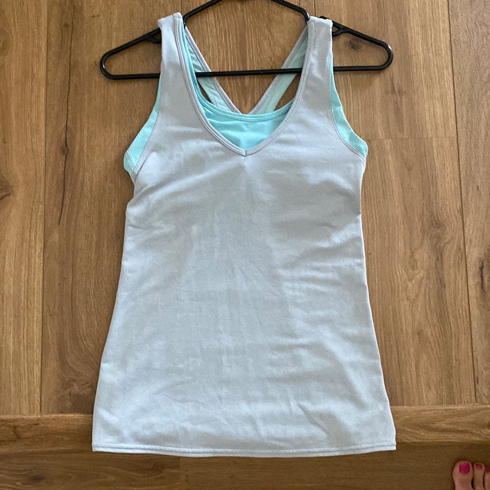 Lucy workout top